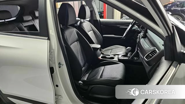 Kia Seltos 2022 Белый из Кореи, фото 3