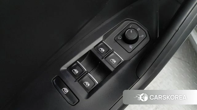 Volkswagen 7th Generation of Jetta 2021 Серебристо-серый из Кореи, фото 3