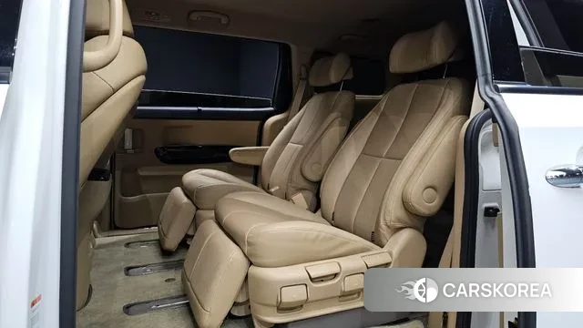 Kia The New Carnival 2018 Белый из Кореи, фото 3