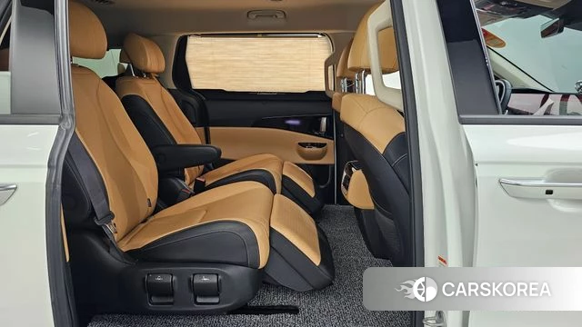Kia Carnival 4th generation 2023 Белый из Кореи, фото 3