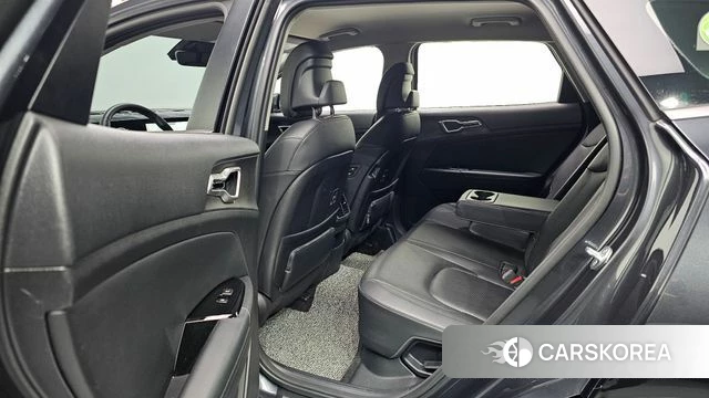 Kia Sportage 5th Generation Hybrid 2023 Серый из Кореи, фото 3