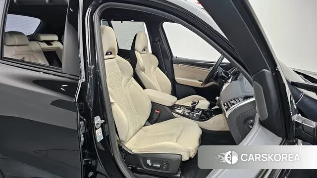 BMW X3M (G01) 2021 Черный из Кореи, фото 3