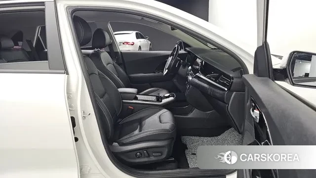 Kia Niro EV 2021 Белый из Кореи, фото 3