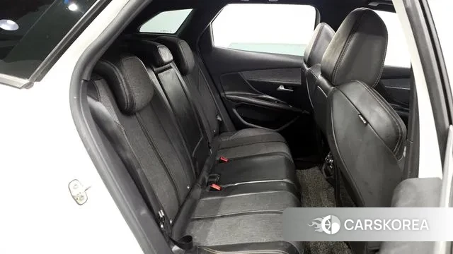 Peugeot 3008 second generation 2019 Белый из Кореи, фото 3