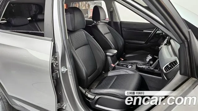 Kia Seltos 2021 Серебряный из Кореи, фото 3