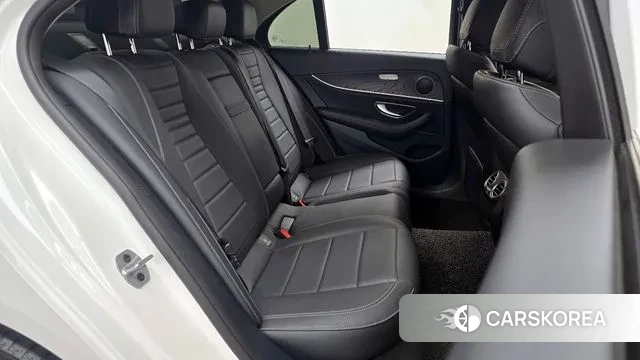 Mercedes-Benz E-Class W213 2019 Белый из Кореи, фото 3