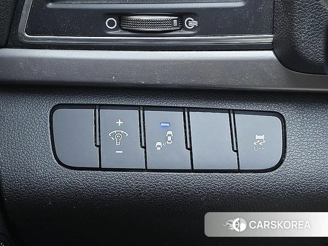 Hyundai Avante AD 2018 Серый из Кореи, фото 3