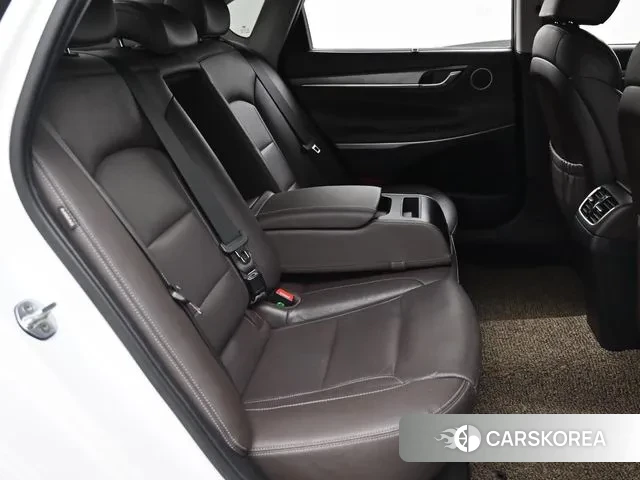Hyundai Grandeur IG 2018 Белый из Кореи, фото 3