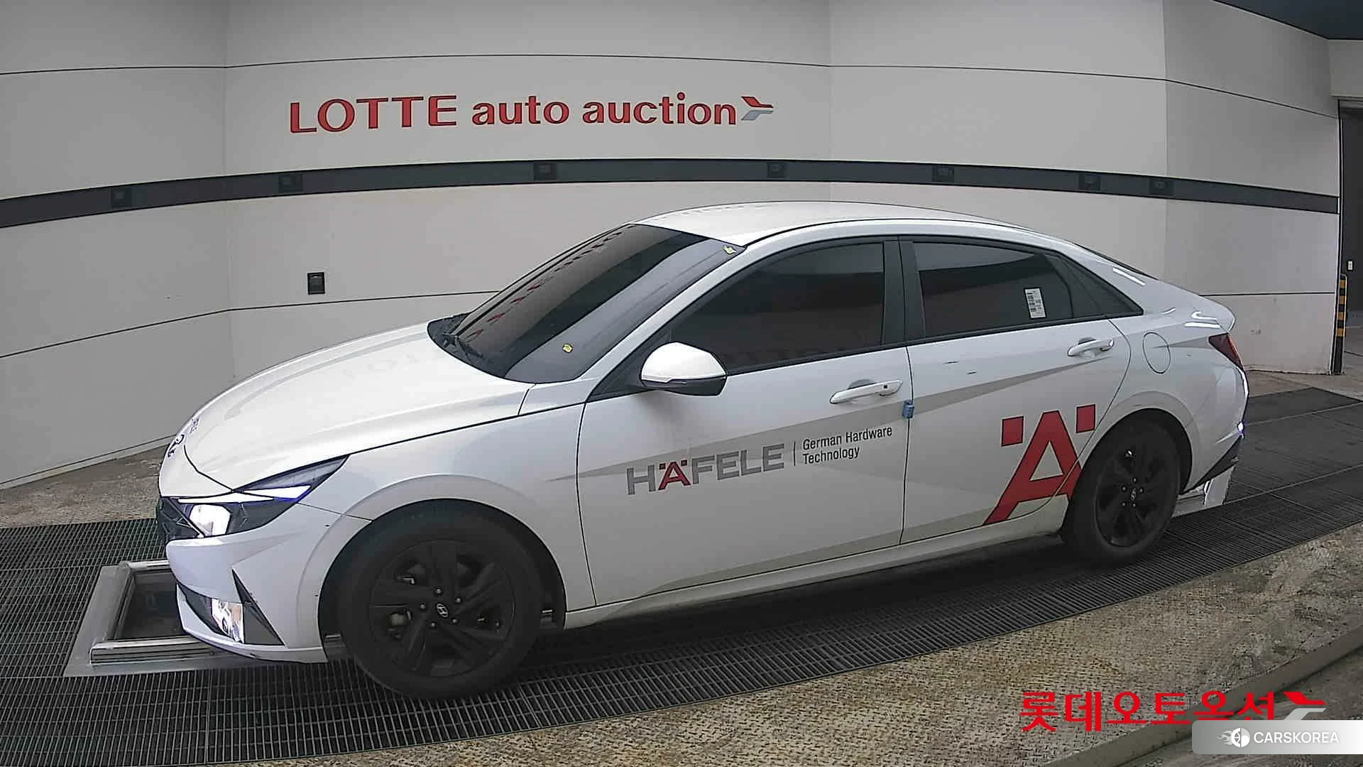 Hyundai Avante Hybrid 2022 Polar White из Кореи, фото 3