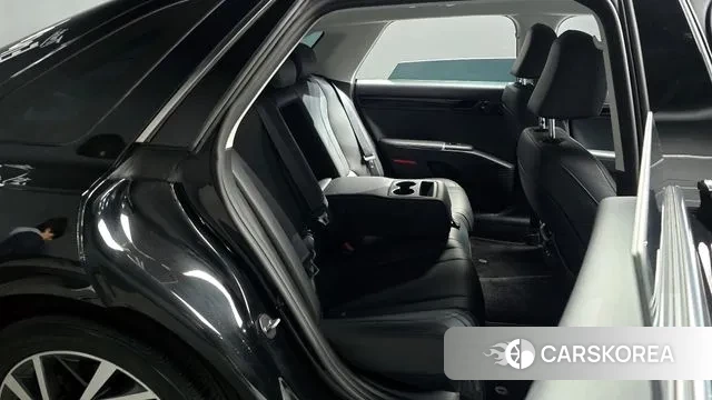 Hyundai Grandeur (GN7) 2023 Черный из Кореи, фото 3