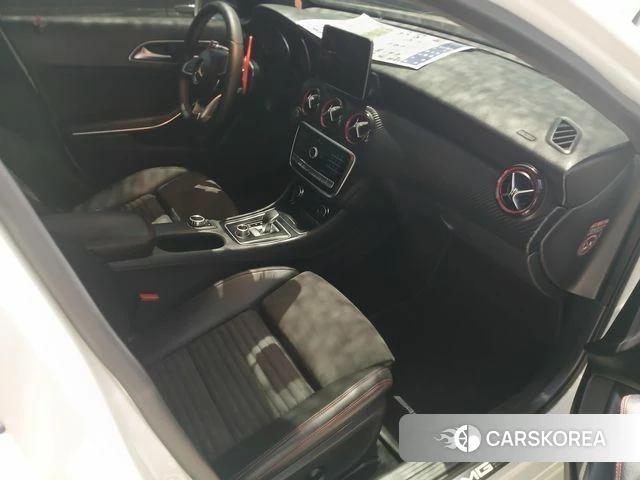 Mercedes-Benz A-Class W176 2018 Белый из Кореи, фото 3