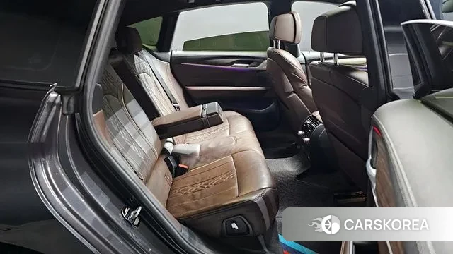 BMW 6 Series GT (G32) 2021 Серый из Кореи, фото 3