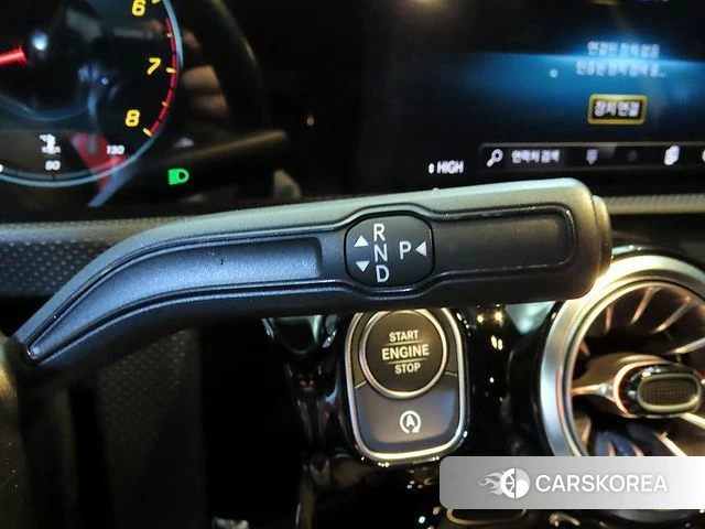 Mercedes-Benz A-Class W177 2021 Желтый из Кореи, фото 3
