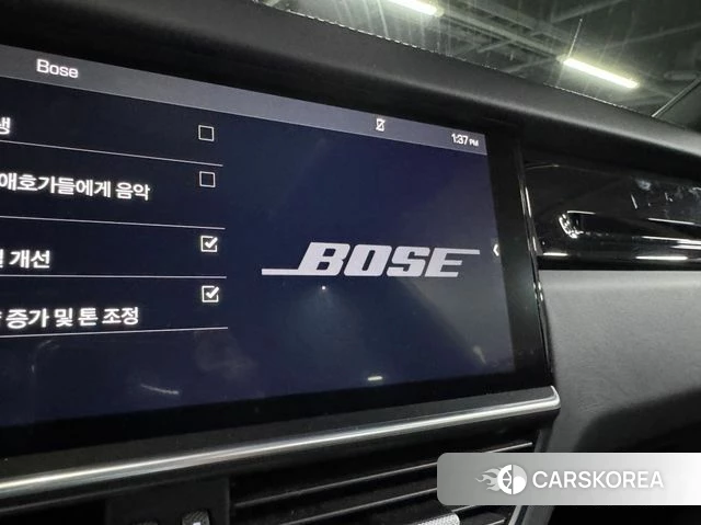 Porsche Cayenne (PO536) 2019 Серый из Кореи, фото 3