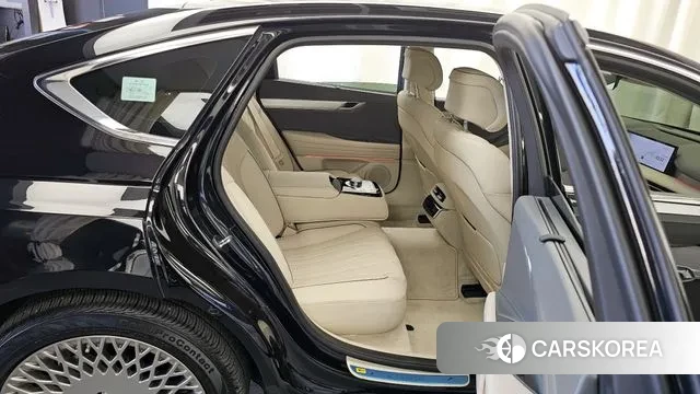 Genesis G80 (RG3) 2025 Черный из Кореи, фото 3