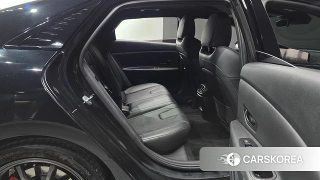 Hyundai The New Avante (CN7) 2023 Черный из Кореи, фото 3