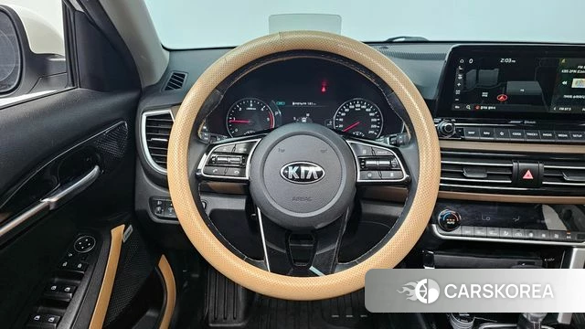 Kia Seltos 2019 Белый из Кореи, фото 3