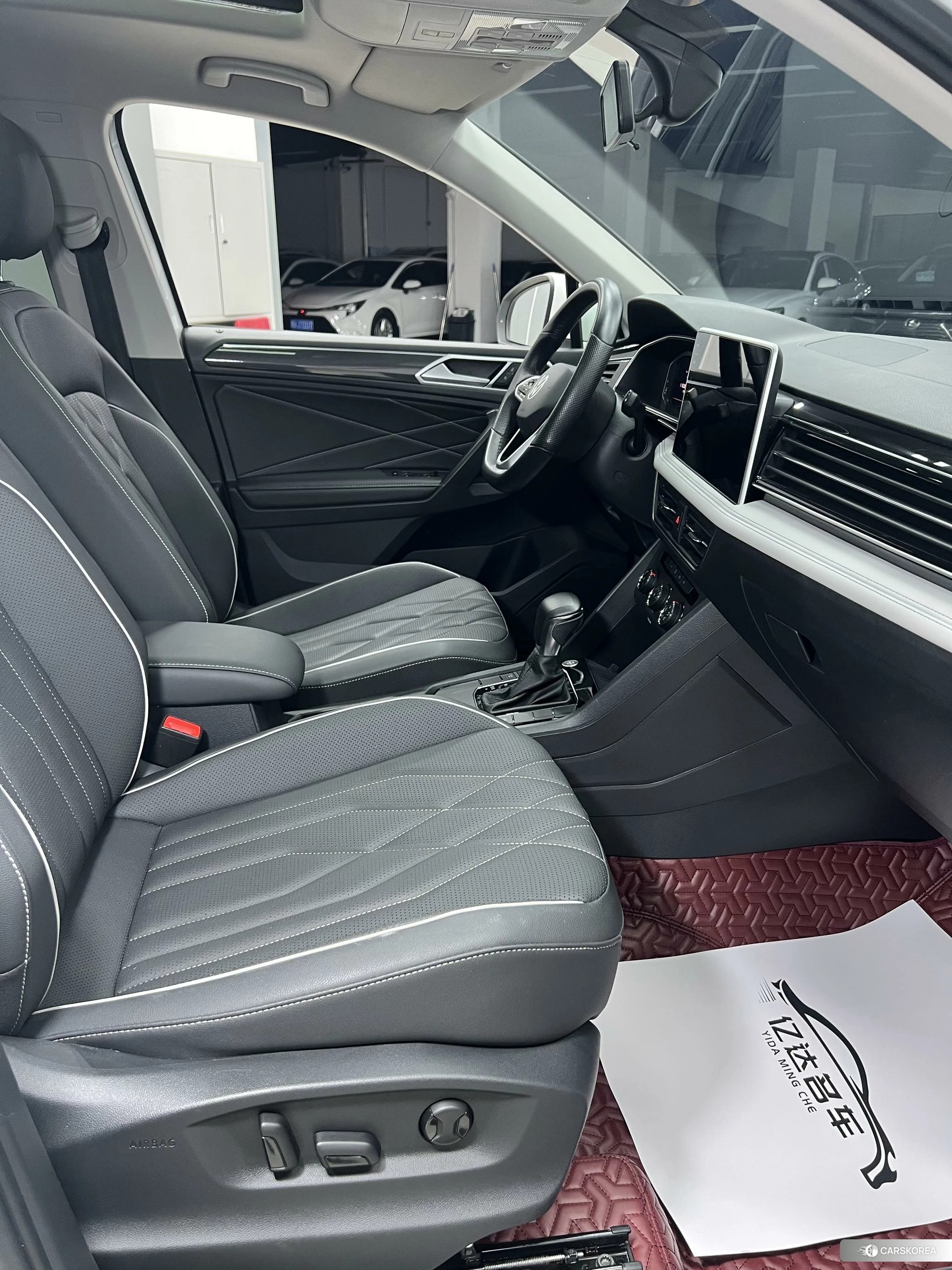 Volkswagen Tiguan L 2022 Белый из Китая, фото 3