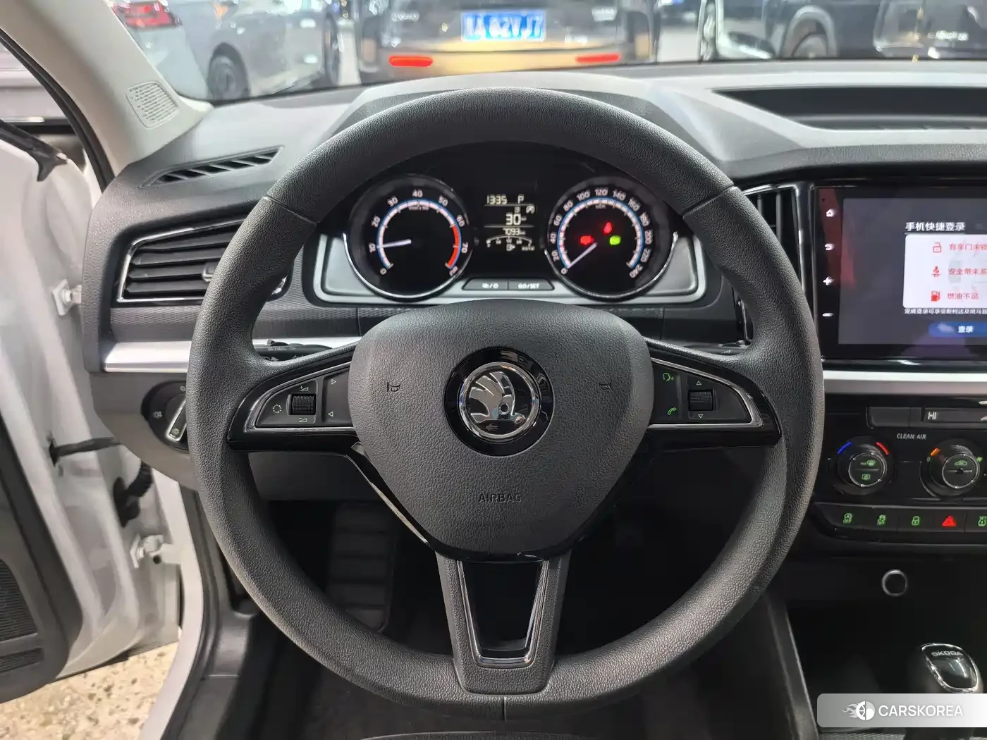 Skoda Kamiq 2024 Белый из Китая, фото 4