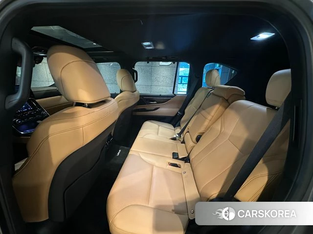 Lexus LX 4th Generation 2025 Серый из Кореи, фото 3