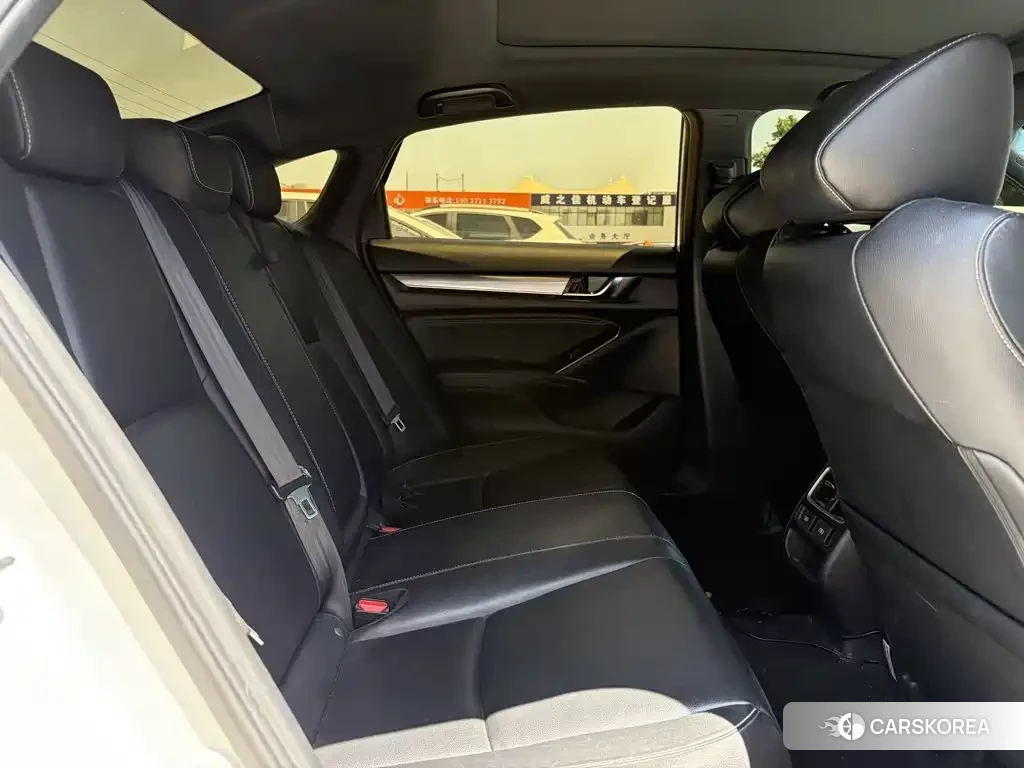 Honda Inspire 2022 Белый из Китая, фото 3