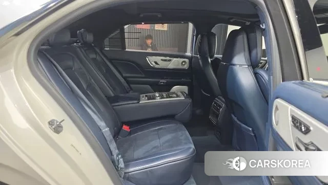 Lincoln Continental 10th Generation 2019 Белый из Кореи, фото 3