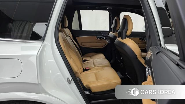 Volvo XC90 second Generation 2022 Белый из Кореи, фото 3