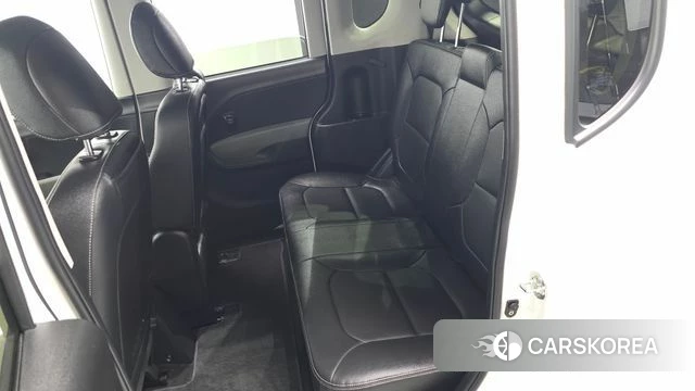 Kia The New Kia Ray 2023 Белый из Кореи, фото 3
