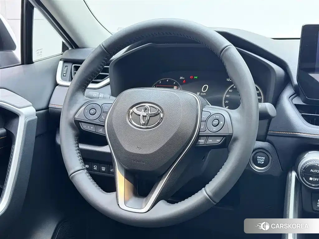 Toyota RAV4 2026 Белый из Китая, фото 3