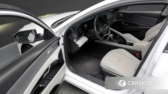 Hyundai Avante Hybrid (CN7) 2021 Белый из Кореи, фото 3