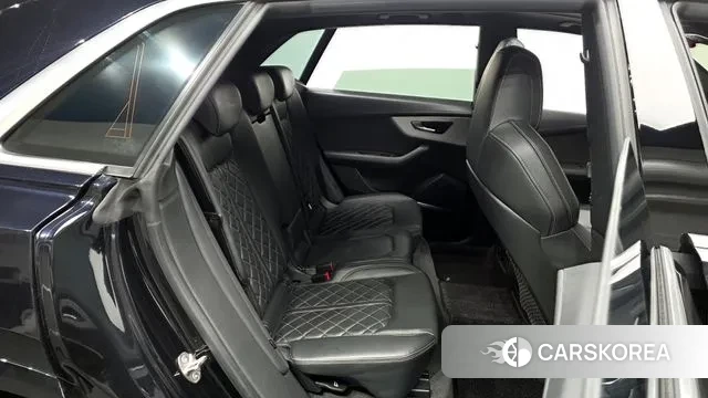 Audi Q8 (4M) 2021 Черный из Кореи, фото 3