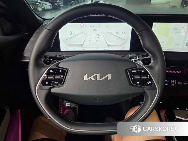 Kia EV6 2024 Белый из Кореи, фото 3