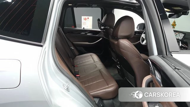 BMW X3 (G01) 2018 Серебряный из Кореи, фото 3