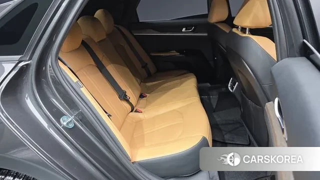 Kia K5 3rd generation 2021 Серый из Кореи, фото 3