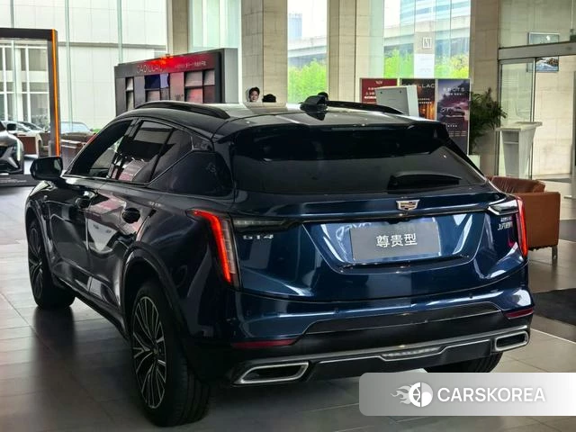 Cadillac GT4 2023 Синий из Китая, фото 3