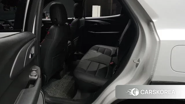 Chevrolet (GM Daewoo) Trailblazer 2022 Белый из Кореи, фото 3