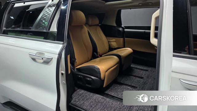 Kia Carnival 4th generation 2023 Белый из Кореи, фото 3