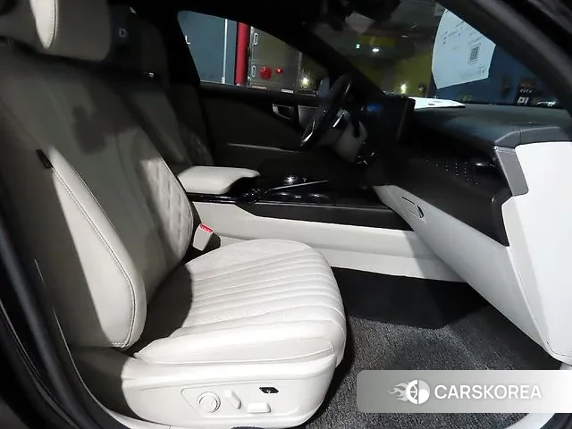 Kia K8 2023 Черный из Кореи, фото 3