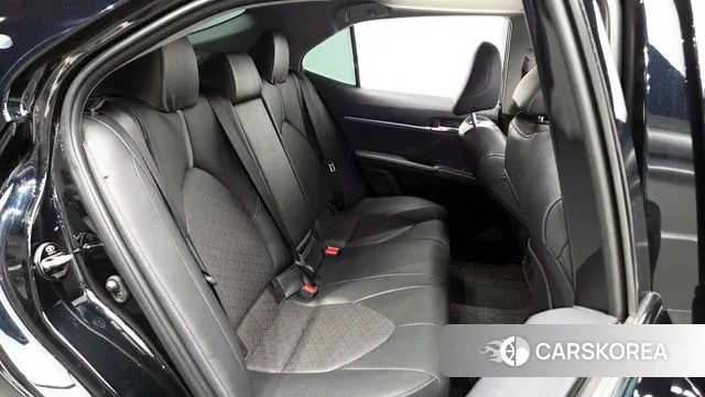 Toyota Camry (XV70) 2023 Черный из Кореи, фото 3