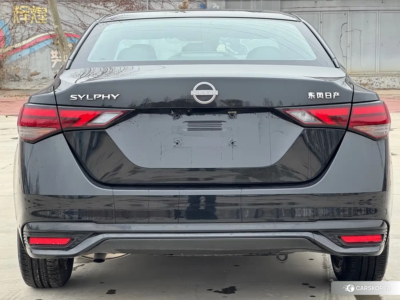 Nissan Sylphy 2024 Черный из Китая, фото 3
