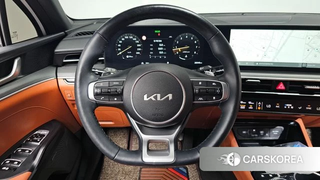 Kia The New K5 3rd generation 2023 Белый из Кореи, фото 3