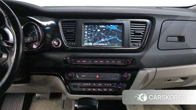 Kia The New Carnival 2020 Белый из Кореи, фото 3