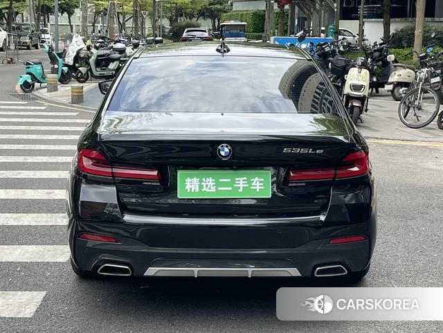 BMW 5 series PHEV 2021 Черный из Китая, фото 3