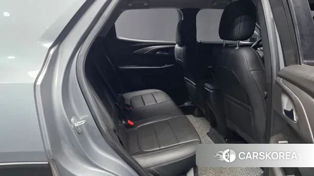 Chevrolet (GM Daewoo) Trailblazer 2022 Серебряный из Кореи, фото 3