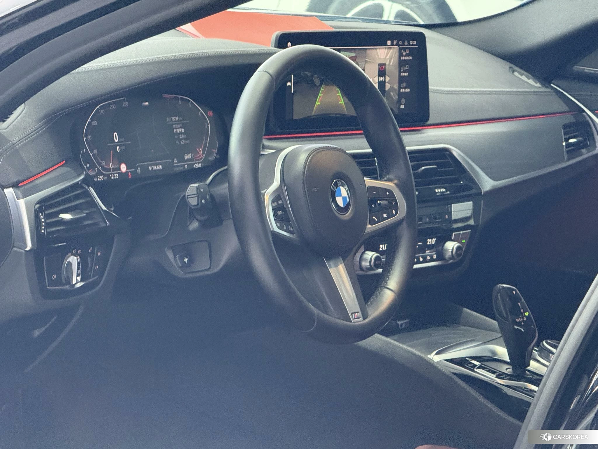 BMW 5 series 2021 Черный из Китая, фото 3