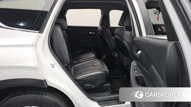 Hyundai The New Santa Fe 2021 Белый из Кореи, фото 3