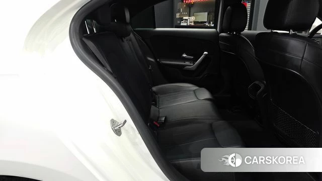 Mercedes-Benz A-Class W177 2021 Белый из Кореи, фото 3