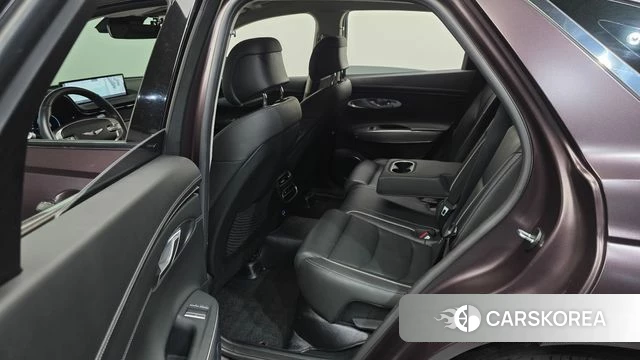 Genesis GV70 2021 Красный из Кореи, фото 3