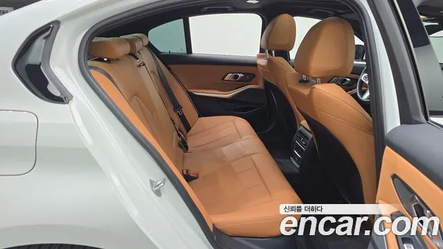 BMW 3 Series (G20) 2023 Белый из Кореи, фото 3