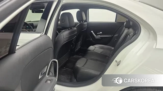 Mercedes-Benz A-Class W177 2021 Белый из Кореи, фото 3